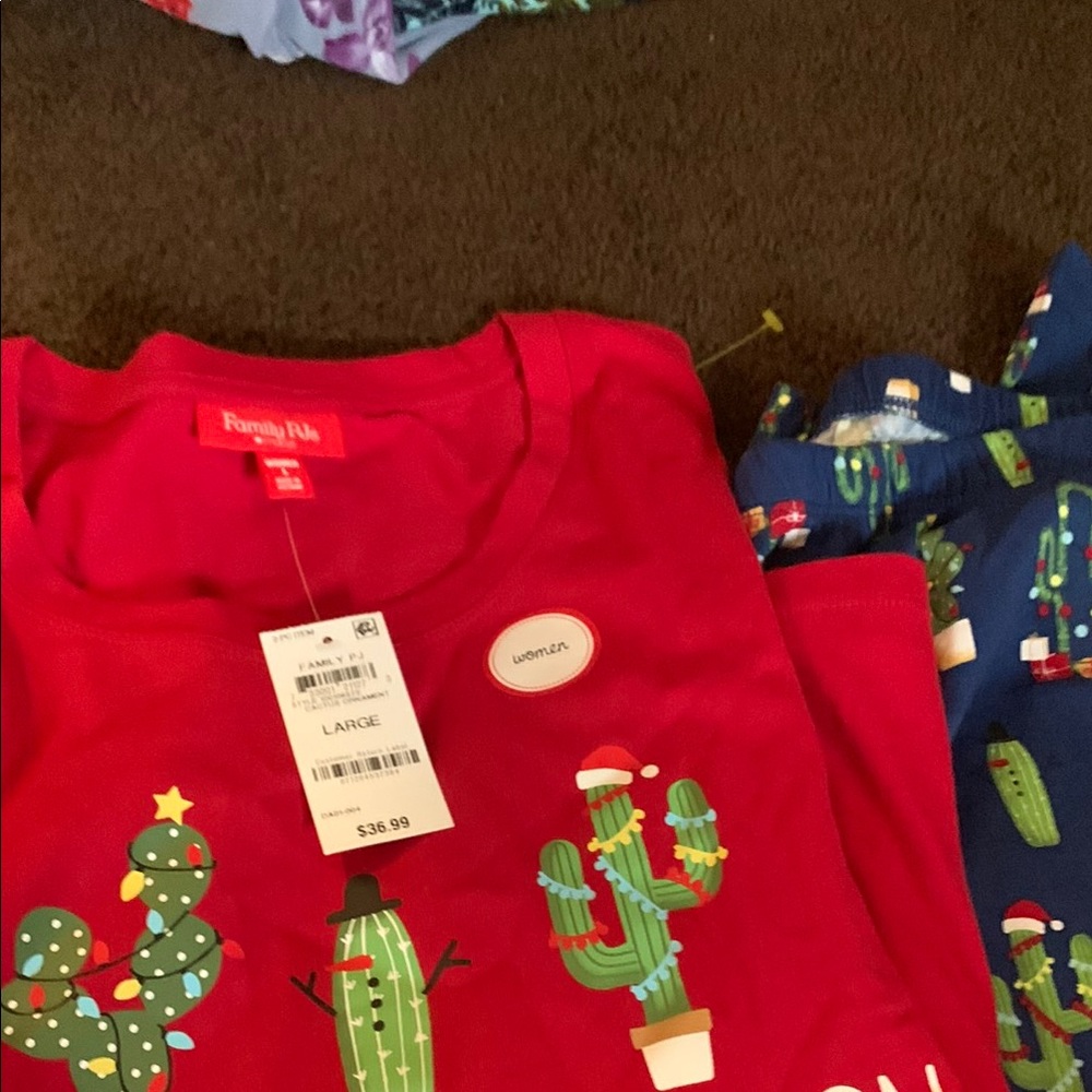 Pajamas Red Festive Cactus Sleepwear - Picture 3 of 4